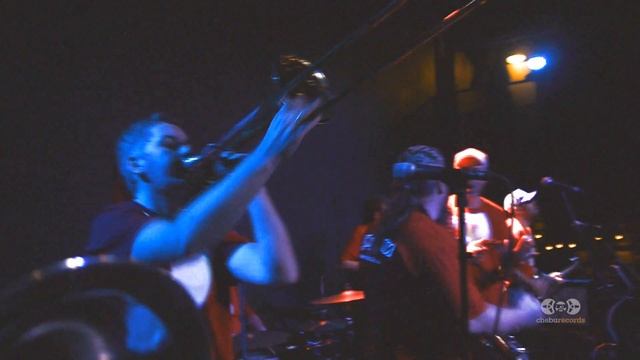 Мамульки бенд - Моя девчоночка (live Джао Да, Ярославль) смотреть онлайн