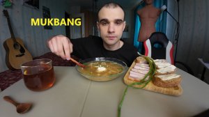 МУКБАНГ КУРИНЫЙ СУП С ЛАПШОЙ / МЯСО - ГРУДИНКА / БУТЕРБРОДЫ - ЧИАБАТТА С МАСЛОМ / ИТИНГ АСМР