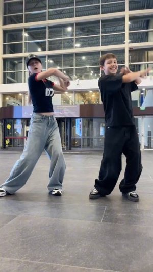 РОМАНТИК 👻👀#тренды