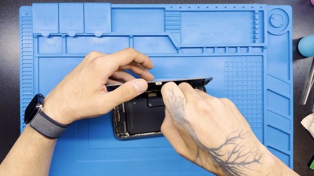 Замена экрана iPhone 15 Pro Max / Screen and display Replacement Repair Video смотреть онлайн