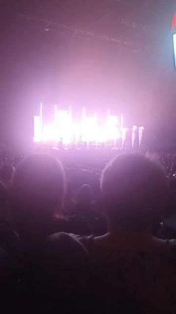 мой др на концерте