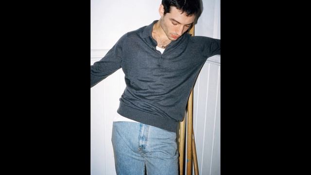 Эзра Миллер ( Ezra Miller )