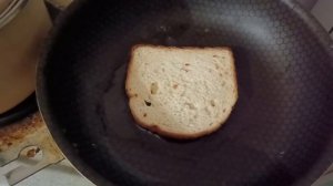 Как жарить хлеб