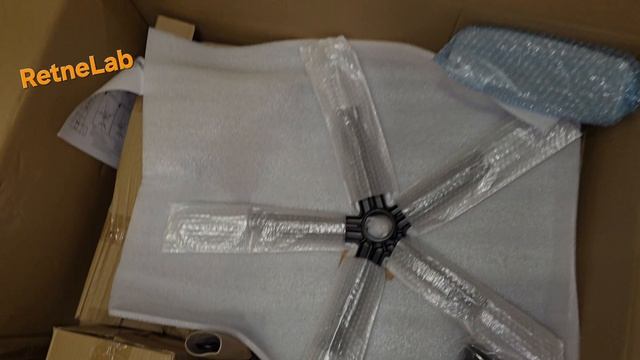 Распаковка второго кресла Titan2 для Эльдара, Московская область город Коммунарка.