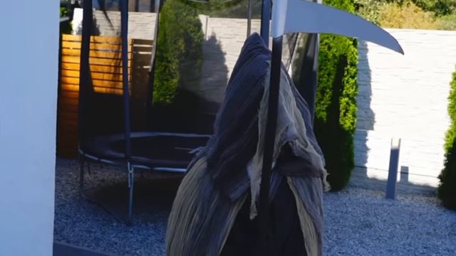 Сбежали с уроков! смотреть онлайн