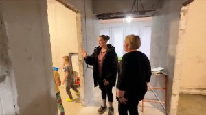 Теща приехала в гости. Открываем дверь на стройку. Едем на закуп материалов для ремонта.