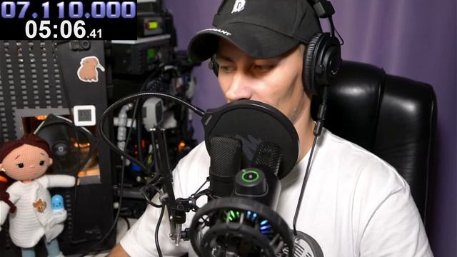 UB3DZF в поисках справедливости на частоте 7.110 МГц смотреть онлайн