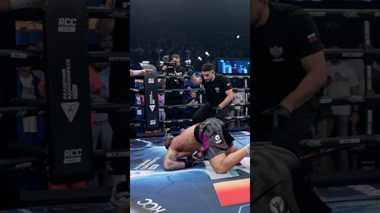 Слащинин в диком нокауте: дядя Леша Кудин сносит экс-чемпиона Hardcore | RCC смотреть онлайн