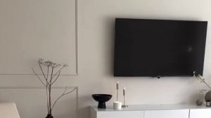 Как спрятать провода за телевизором?