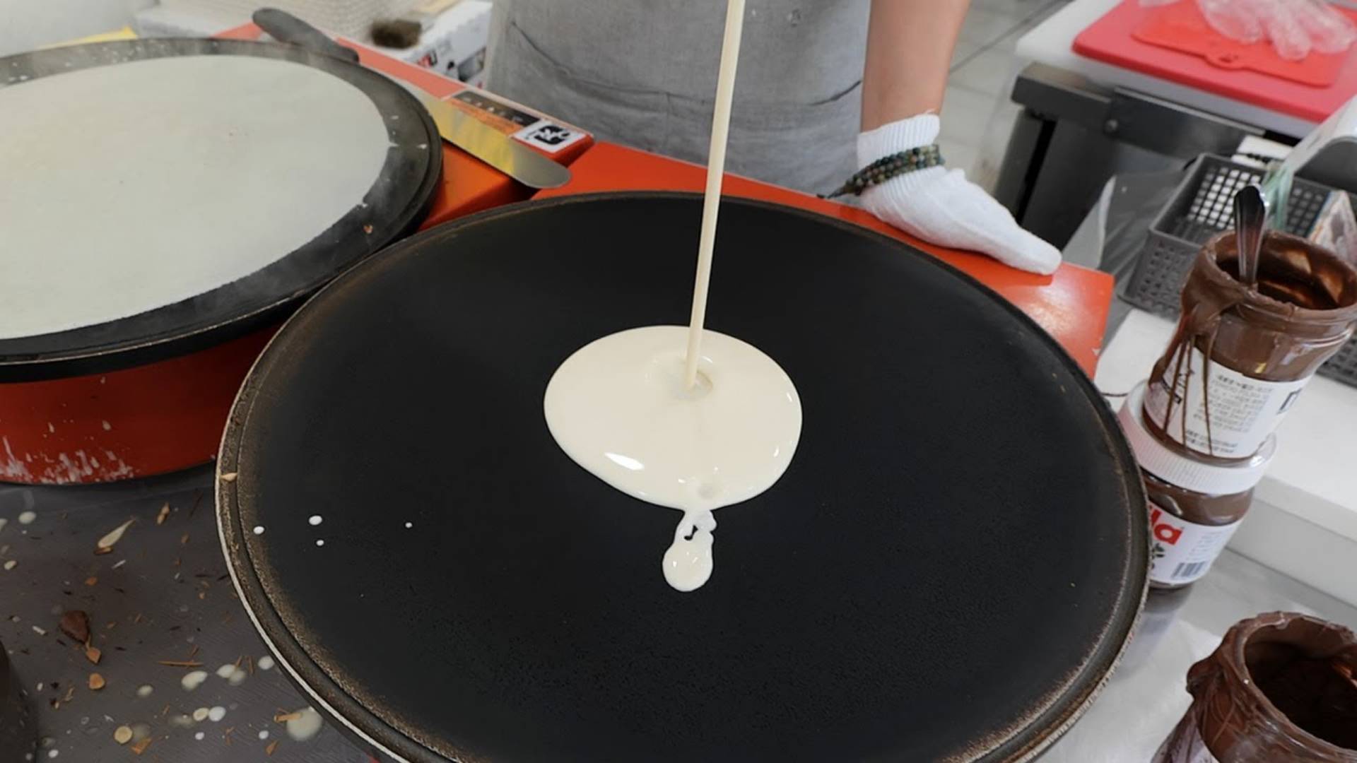 Ветчина, сыр, колбаса, блинчики, корейская уличная еда смотреть онлайн