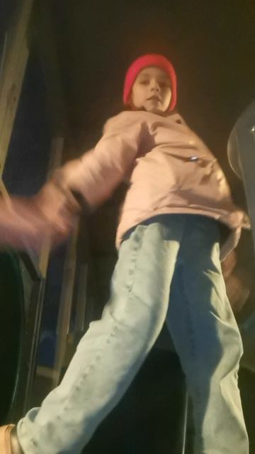 Танцую на площадке смотреть онлайн