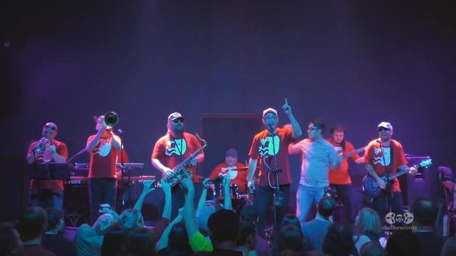 Мамульки бенд - Заколебался (live Джао Да, Ярославль) смотреть онлайн