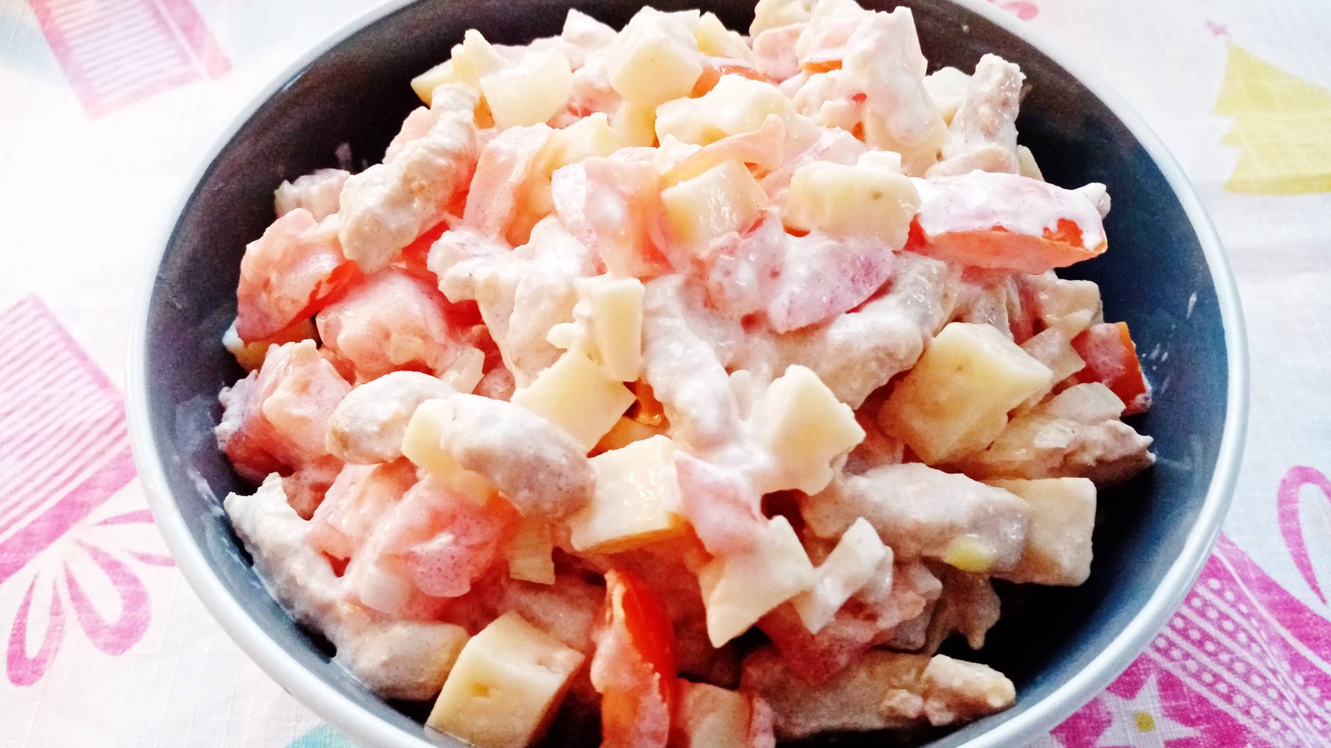 САЛАТ ФРАНЦУЗСКИЙ ПОЦЕЛУЙ смотреть онлайн