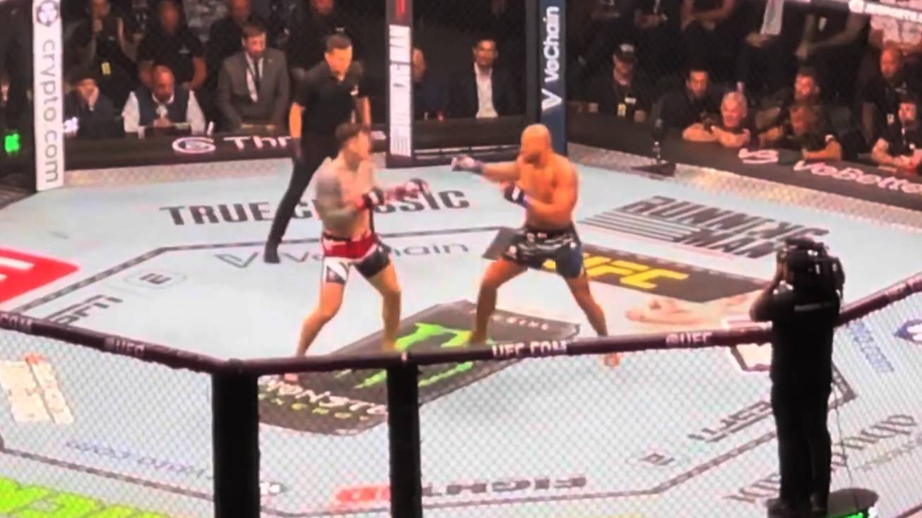 Полный Бой Том Аспиналл vs Сирил Ган UFC 321 Вид Из Зала Абу-Даби смотреть онлайн