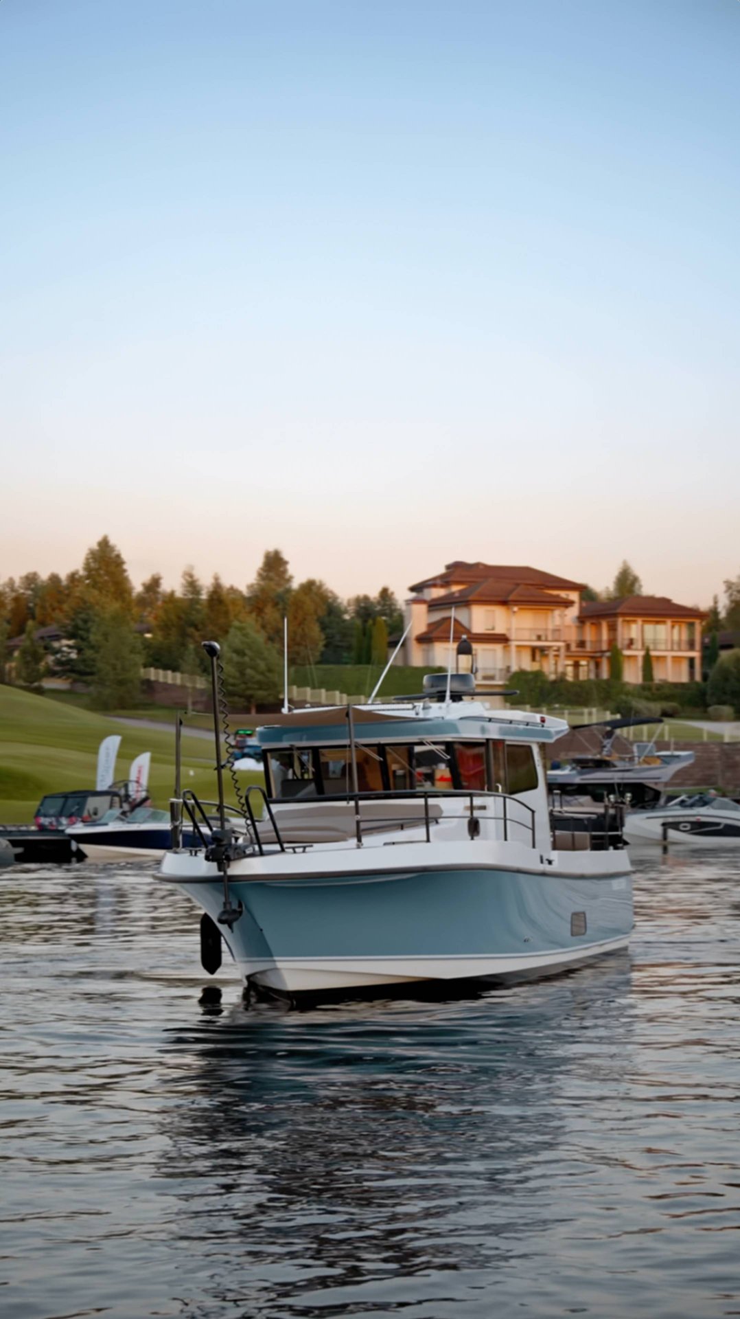 Все включено, даже зависть с причала! Nord Star 33+ — главная финская звезда! смотреть онлайн