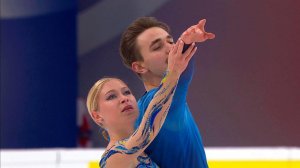 Спортивная пара Мухортова и Евгеньев завоевали золото первого этапа Гран-при России