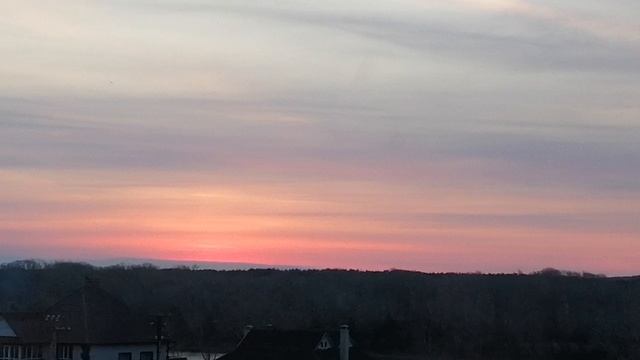 Вид из окна на Красноярский край, Саяногорск смотреть онлайн