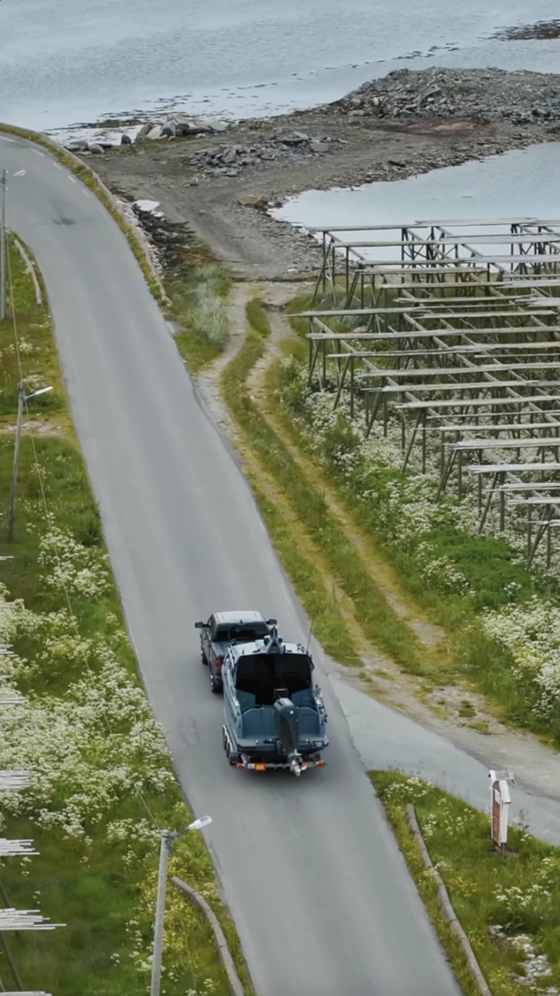 Не для слабонервных туристов! Обзор Jaktar J-27 из Норвегии уже на канале! смотреть онлайн