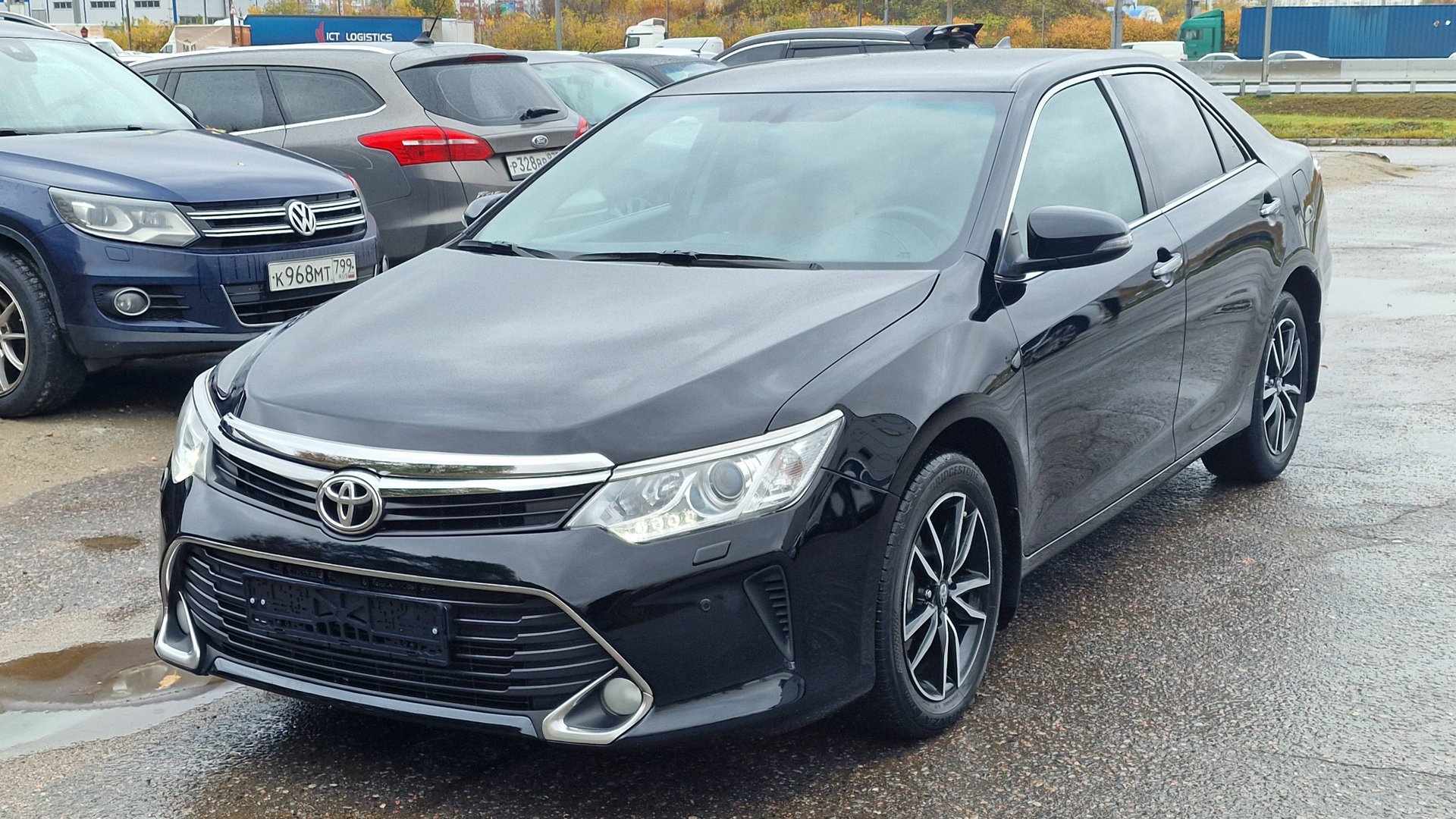 Toyota Camry (2017) смотреть онлайн