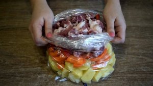 Как же это вкусно! Просто складываю все в рукав и в духовку! Рецепт быстрого ужина