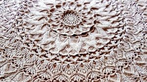 19. Вязание крючком. 66-68 ряды. Салфетка Arcanowave. Мастер-класс по вязанию.mp4