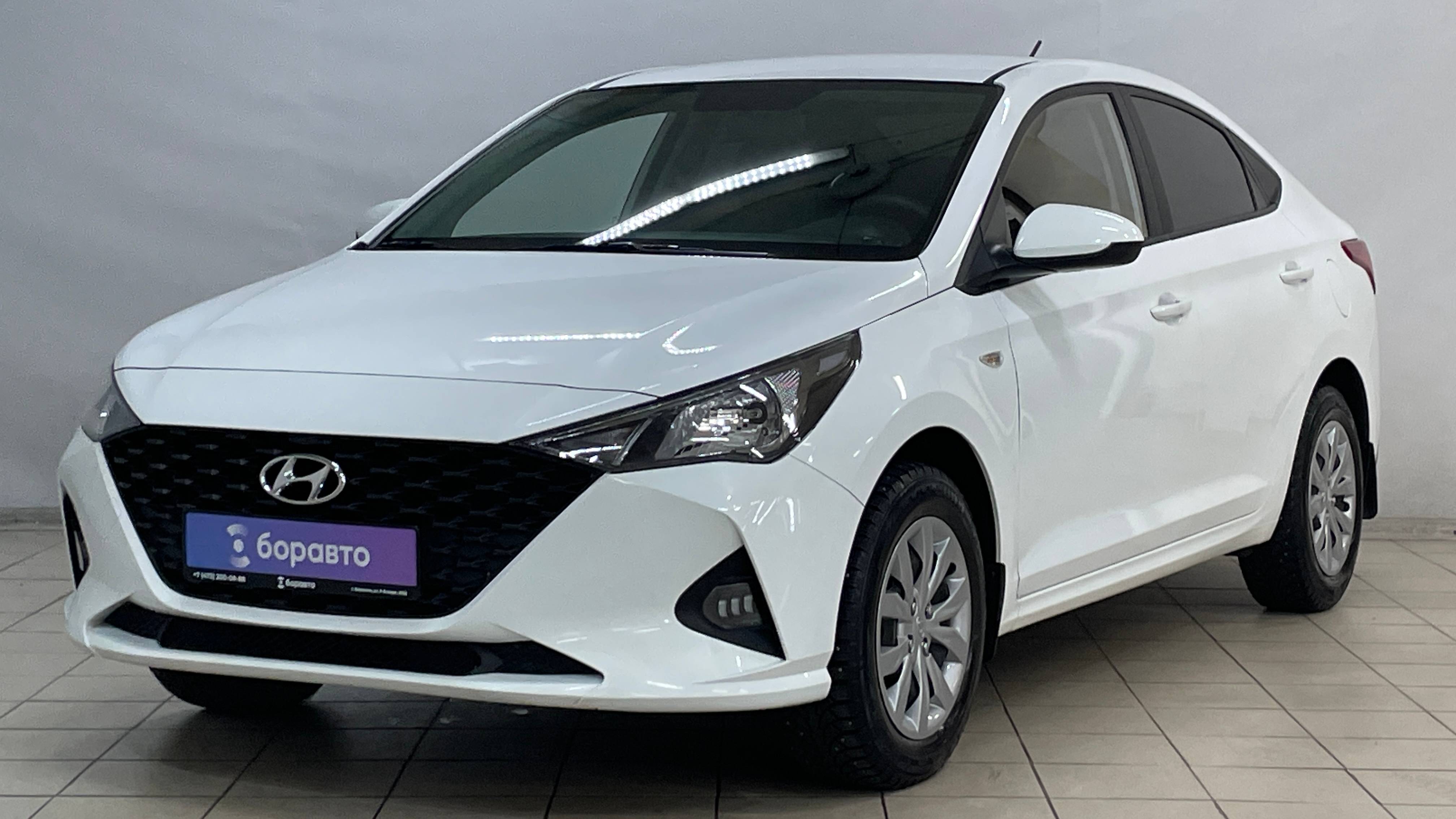 HYUNDAI SOLARIS смотреть онлайн