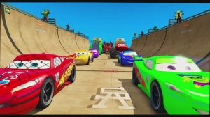 СУПЕР ГЕРОИ КАТАЮТСЯ НА МАШИНКАХ МАКВИН. МУЛЬТИКИ ПРО МАШИНКИ ДЛЯ МАЛЫШЕЙ.