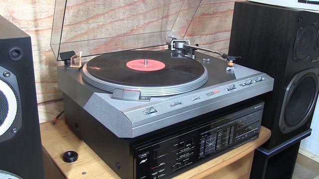 Работа проигрывателя DIATONE DP-630 смотреть онлайн