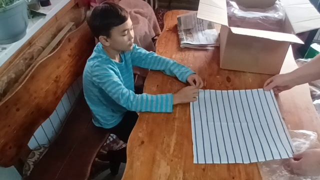 Распаковка посылок от подписчицы из Екатеринбурга/ Обзор посылок! смотреть онлайн