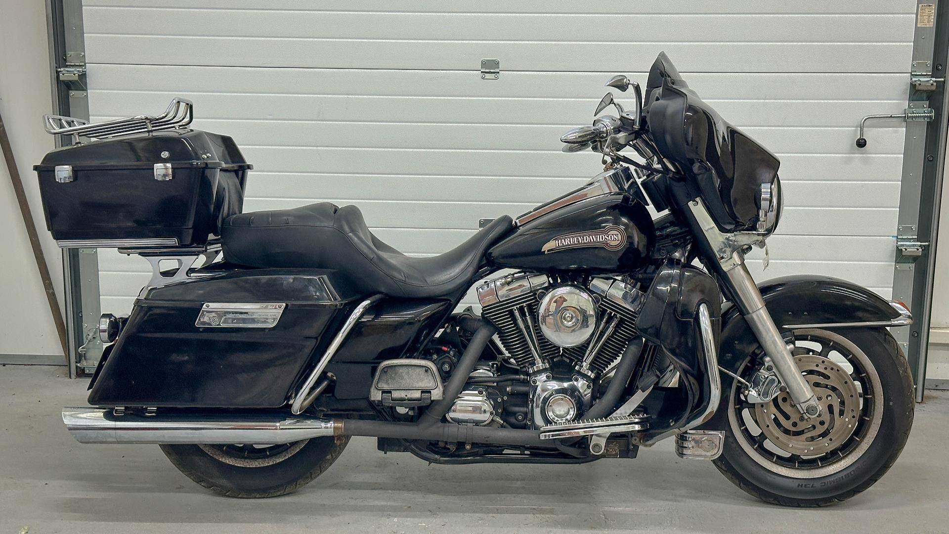 Harley-Davidson ELECTRA GLIDE FLHTCUI1450 - 5HD1FFW126Y646177 смотреть онлайн