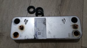 Рассказываю почему котел при работе на ГВС дает то горячую, то холодную воду