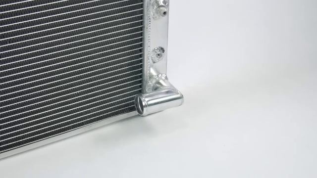 Радиатор алюминиевый MMC Triton L200 40mm AT AJS