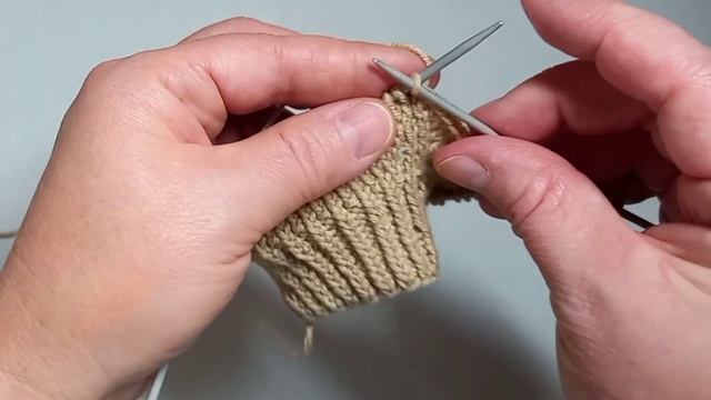 19 ряд. как закрыть петли спицами. реглан. рукав смотреть онлайн