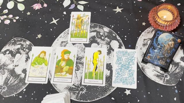 Водолей. Таро прогноз на ноябрь 2025 года. Гадание онлайн смотреть онлайн