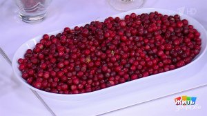 Клюква продлевает жизнь: великие секреты осенней ягоды. Жить здорово! Фрагмент выпуска от 27.10.2025