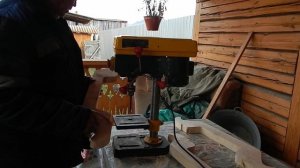 Осенние работы, золу приготовил  стол начал