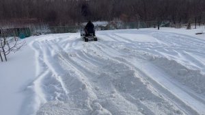 Чистим снег