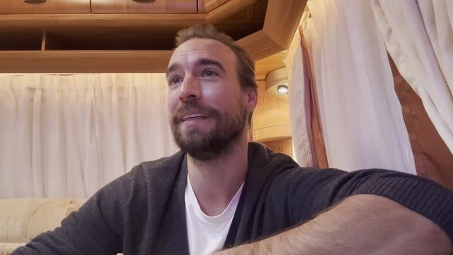 Петр Романов. Видиовизитка 2025 смотреть онлайн