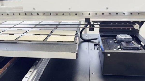 Дебют нашего нового принтера формата А2+ "Семен Семенович" компании PrintX на 2х головах XP600