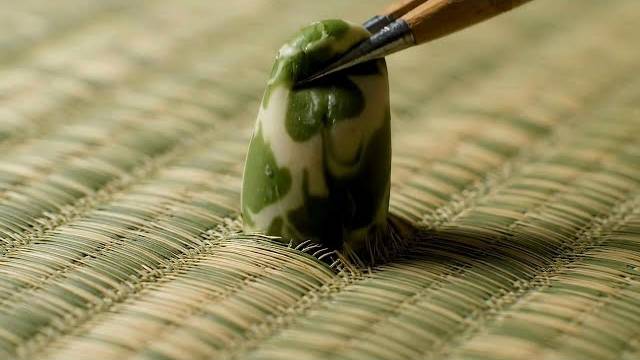 АСМР ВЫДАВЛИВАЕМ ПРЫЩИ И ВКУСНЫЕ ГНОЙНИЧКИ ИЗ ВСЯКОГО РЕБЯТА ОЧЕНЬ ЗАЛИПАТЕЛЬНО смотреть онлайн