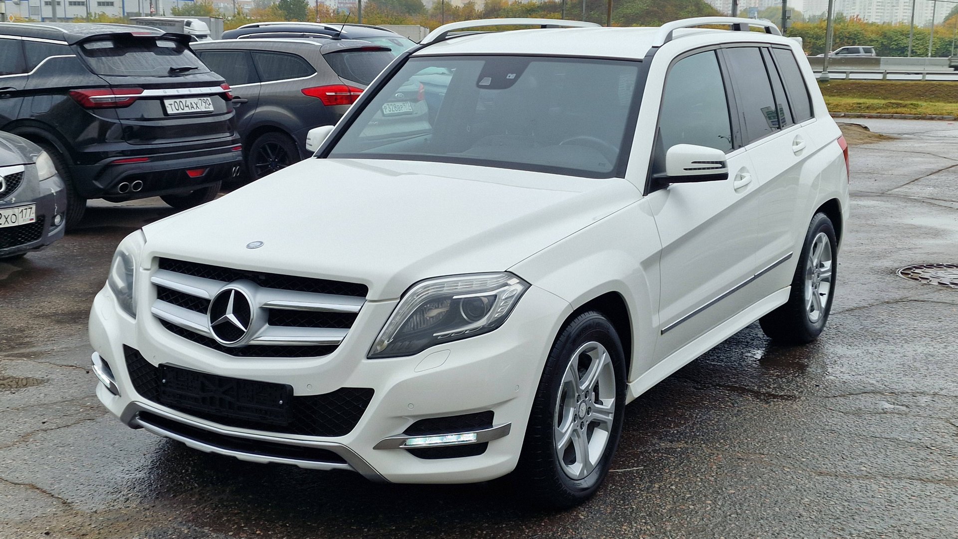 Mercedes-Benz E-Class E 350 AТ 4MATIC (2013) смотреть онлайн