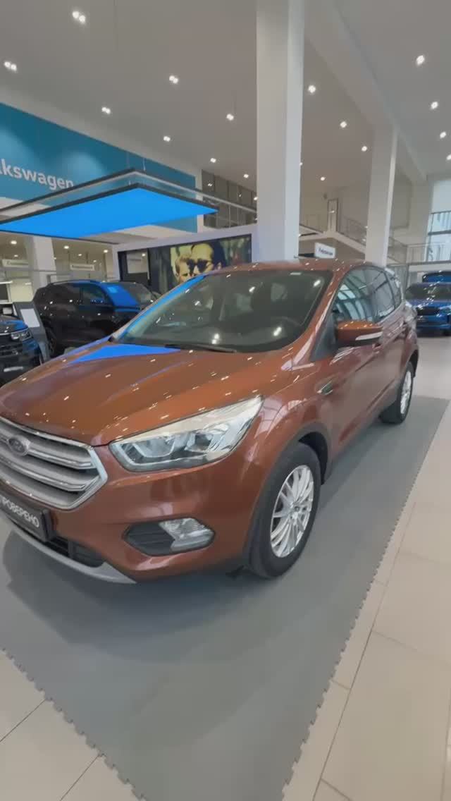 Ford Kuga '2017 смотреть онлайн
