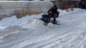 Чистим снег