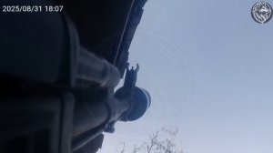 Боец волчьей стаи в зоне #СВО сбивает #FPV из #АК (перезалив видео + дополнение)