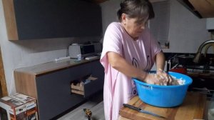 Жизнь в Деревне,  Засолка капусты .