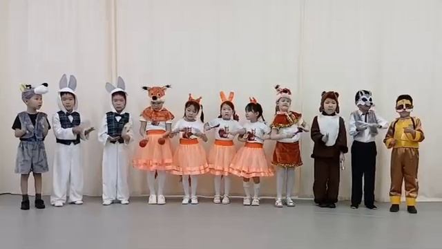 Шумовой оркестр "Как в осеннем во лесочке" Подготовительная группа "Золотая рыбка" 2025 смотреть онлайн