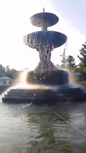 Фонтан у Администрации города Омска смотреть онлайн