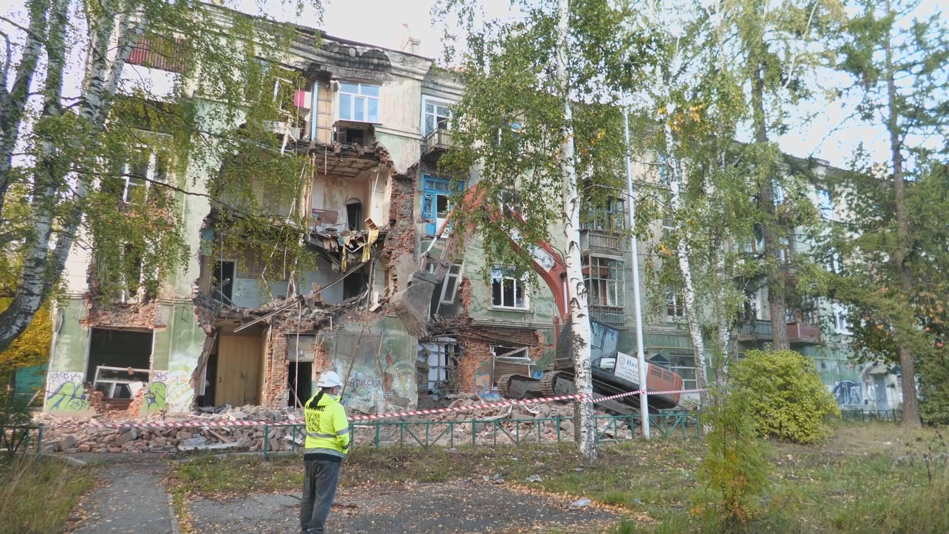 36 домов в этом году отправятся под снос в Серове смотреть онлайн