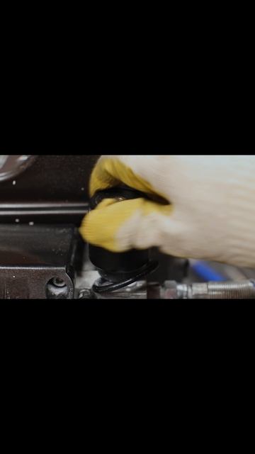 Запуск БЕЗВОЗДУШНОГО окрасочного аппарата #помощник36 смотреть онлайн