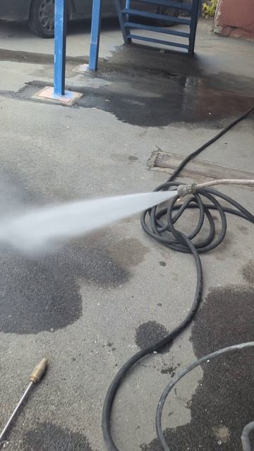 Работа мойки 200 БАР ВЫСОКОГО ДАВЛЕНИЯ GIDRA 11/200 #помощник36 #мойкавысокогодавления смотреть онлайн